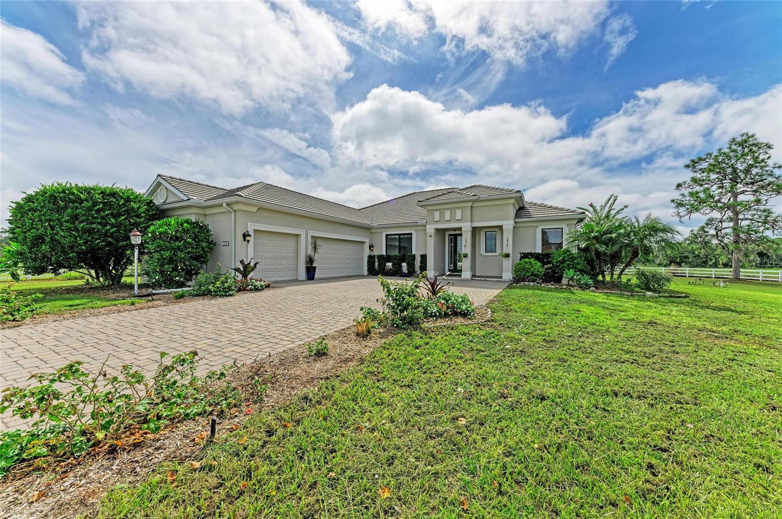 A4664784 Property Photo