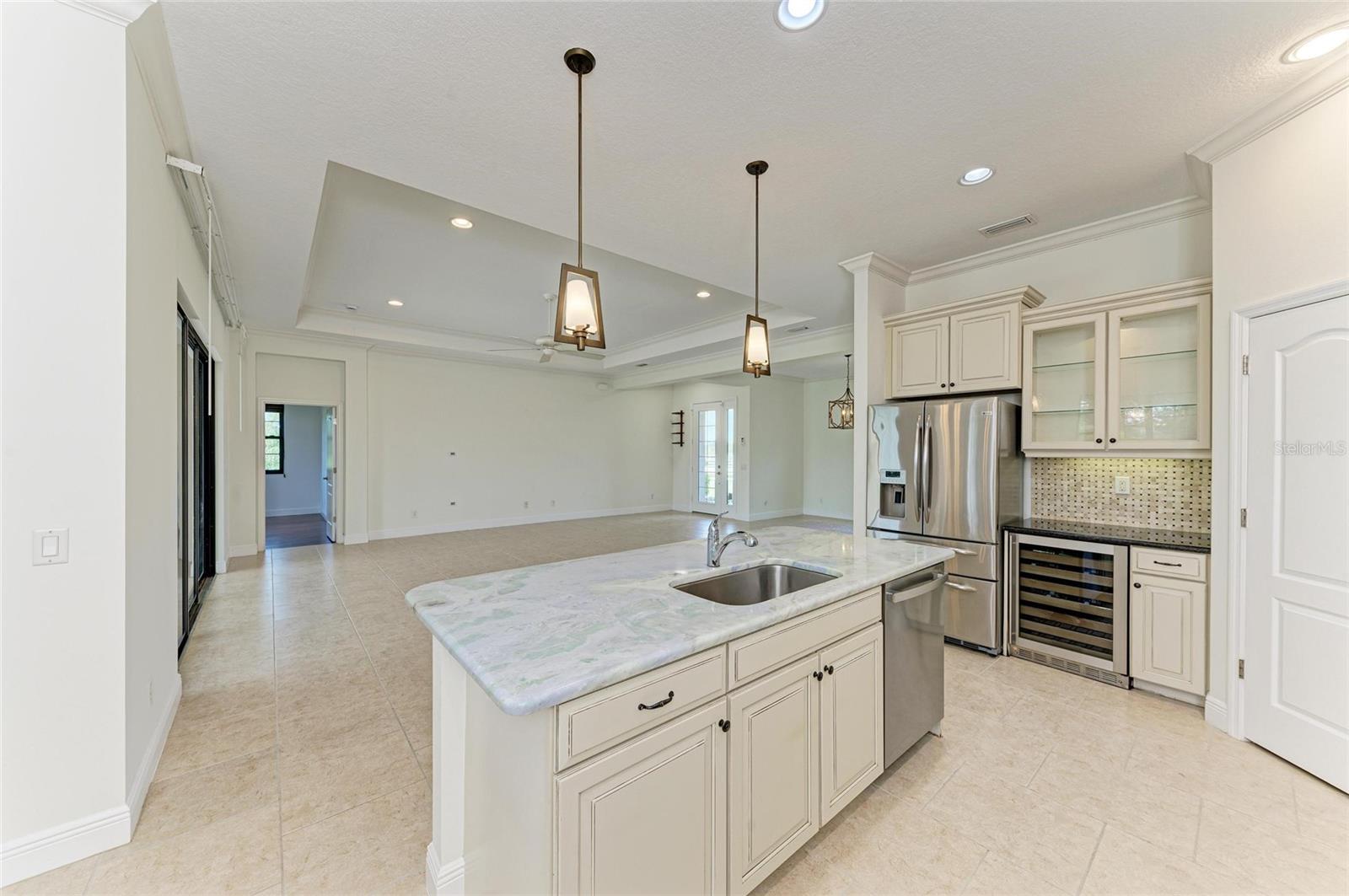 A4664784 Property Photo
