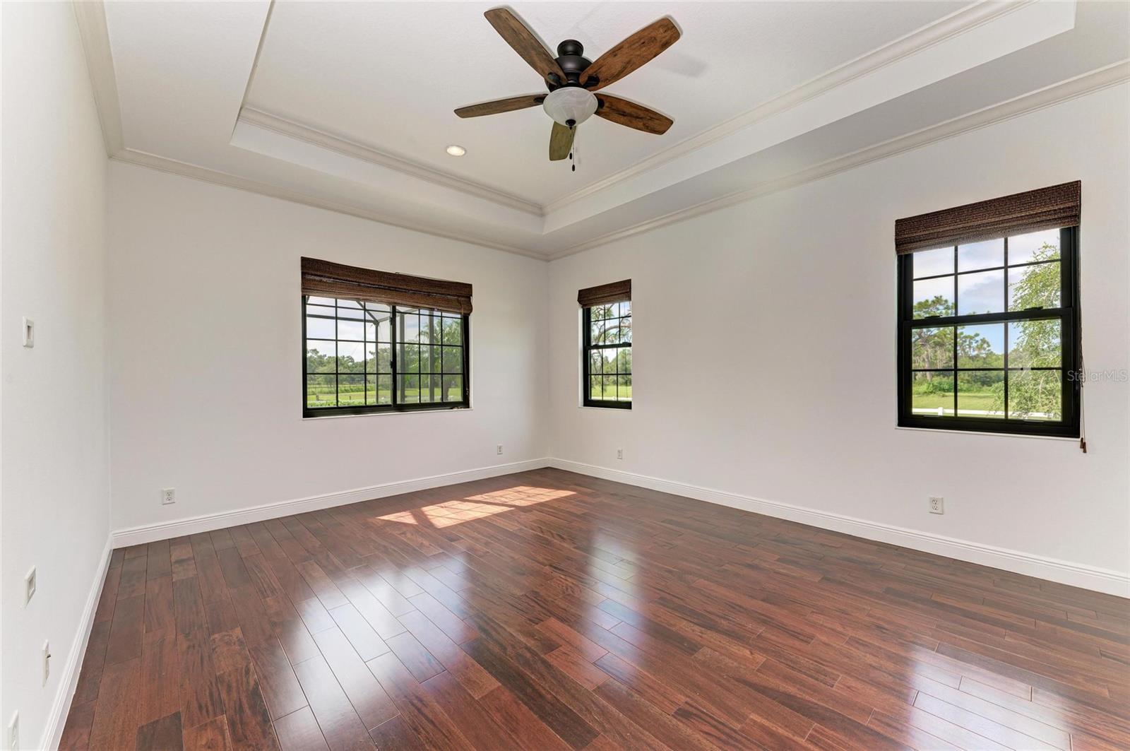 A4664784 Property Photo