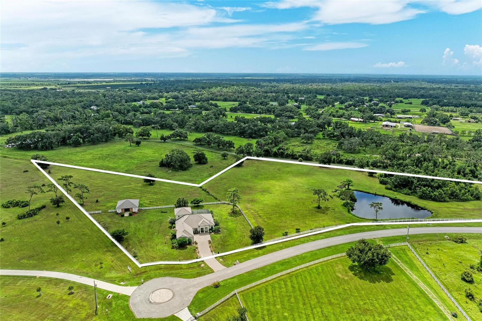 A4664784 Property Photo