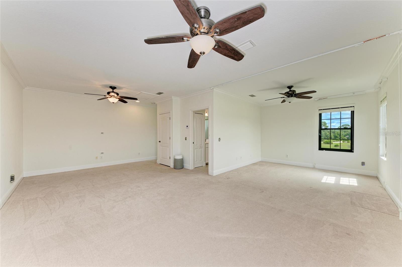 A4664784 Property Photo