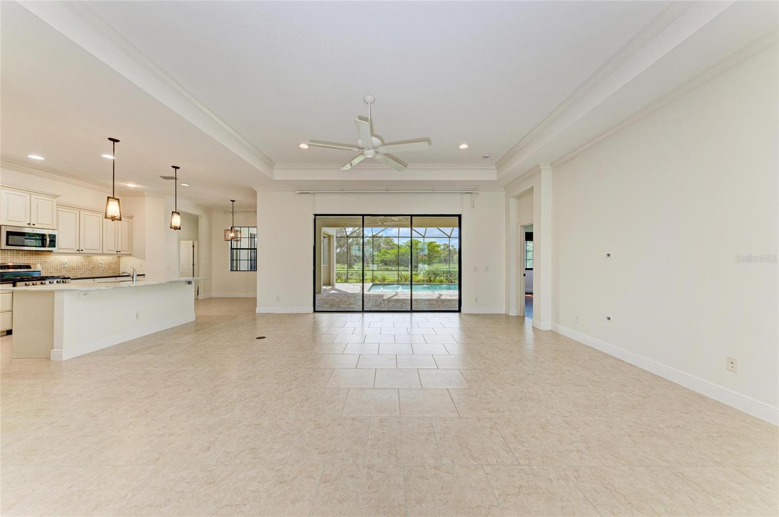 A4664784 Property Photo