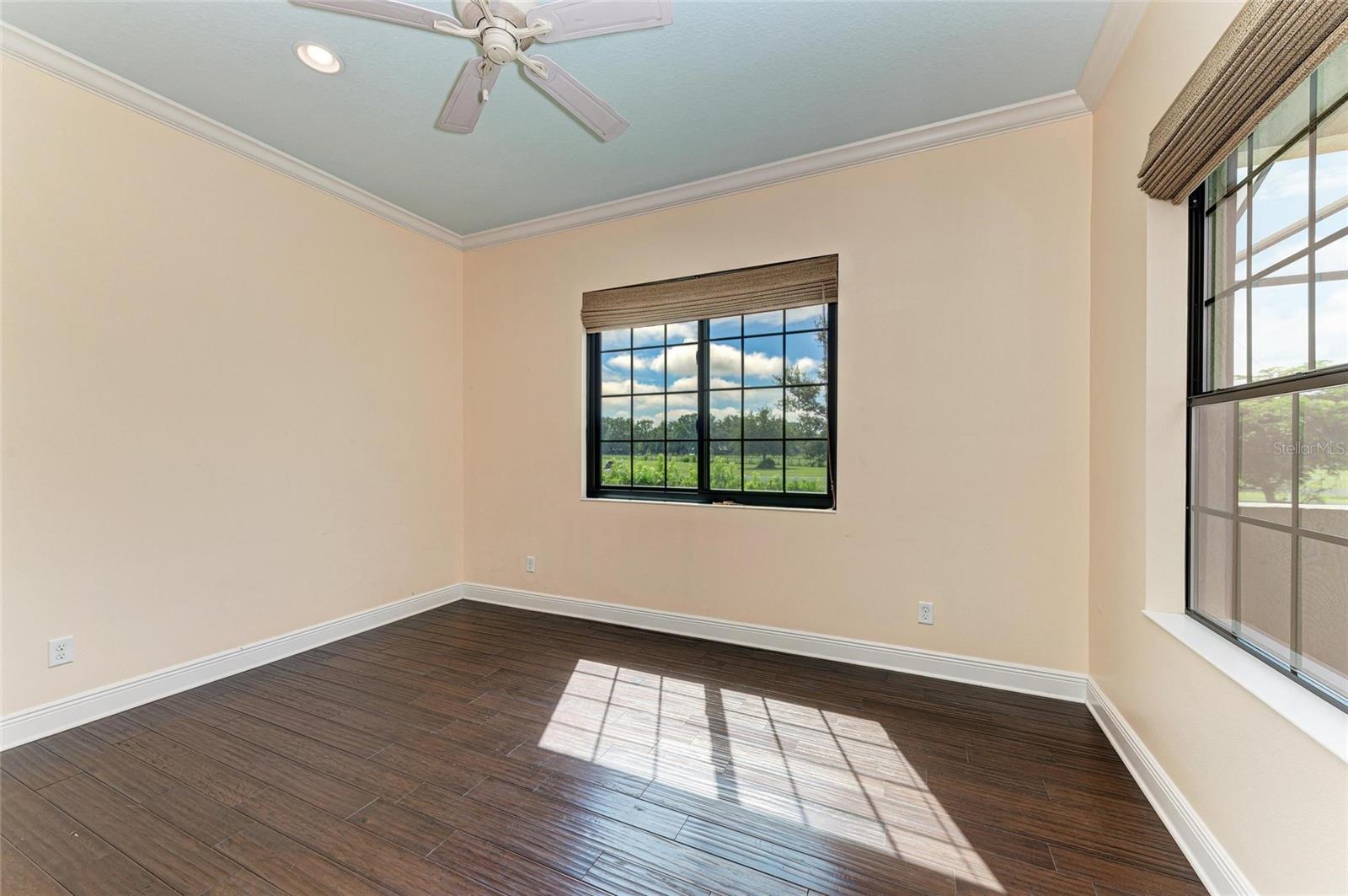 A4664784 Property Photo