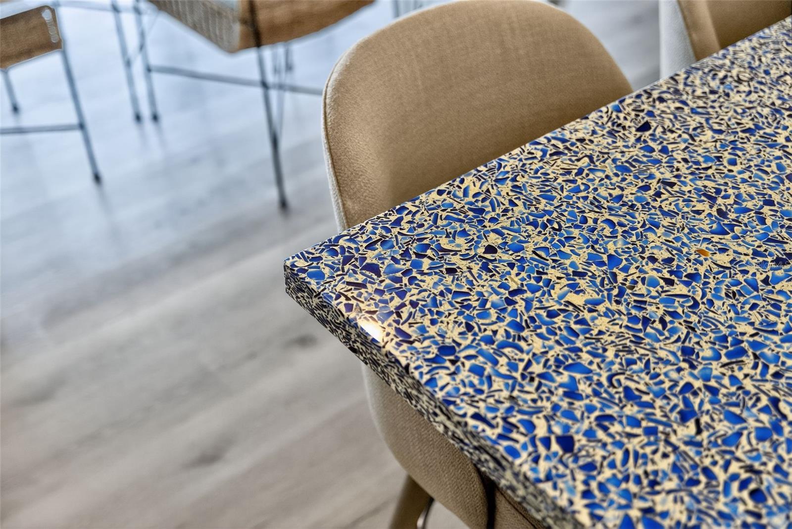 D6143762 Property Photo