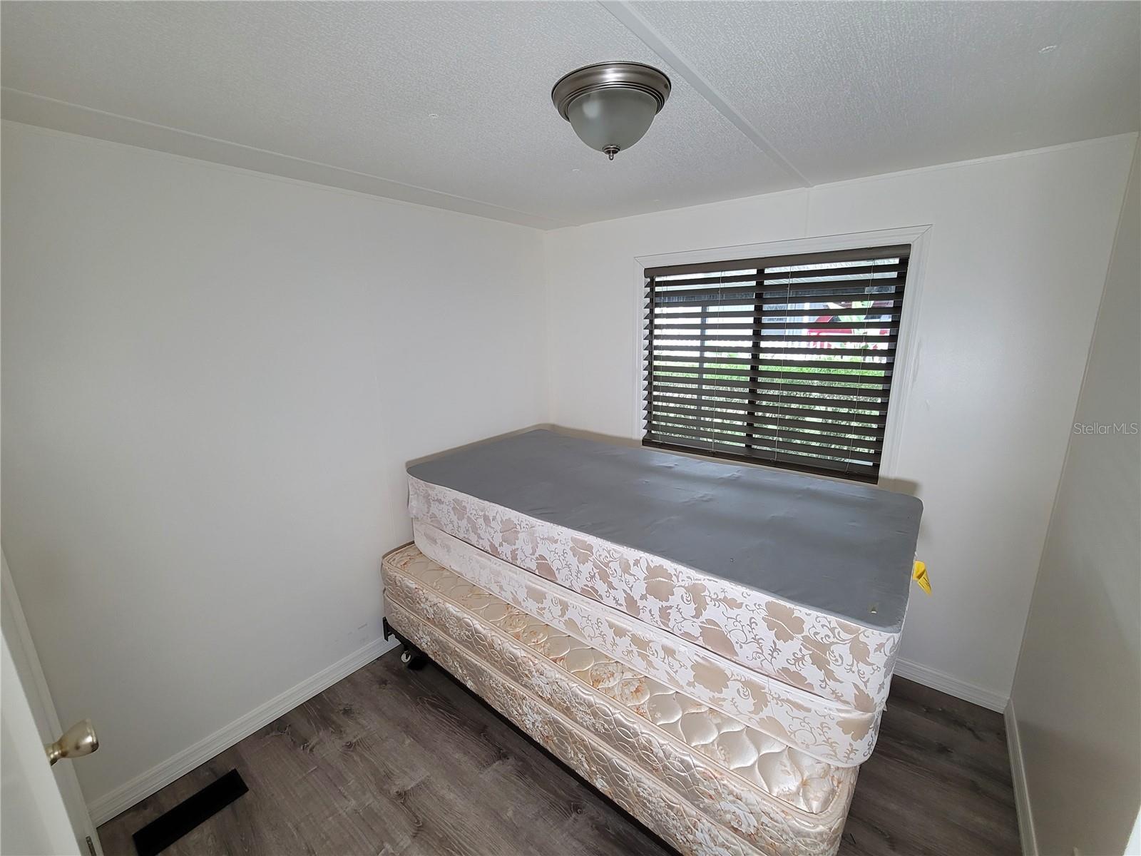 TB8426671 Property Photo