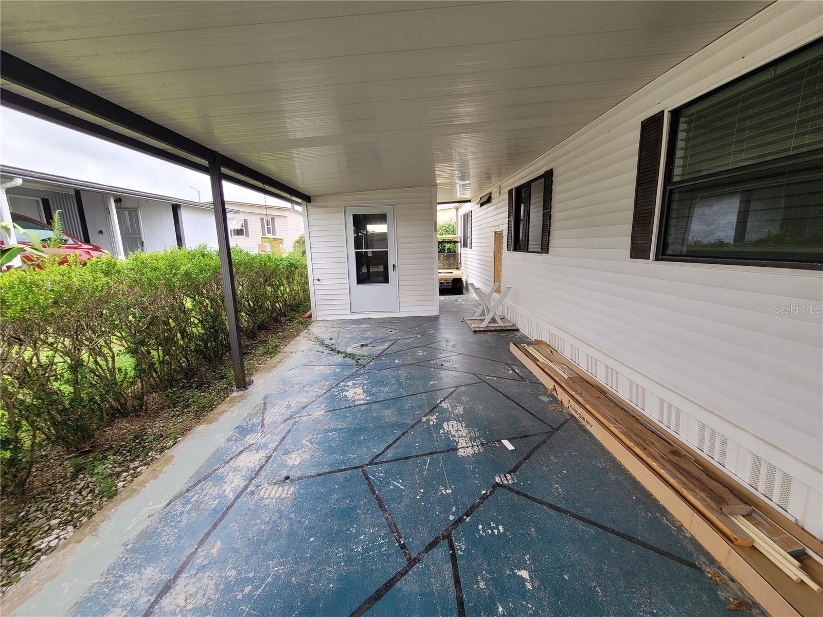 TB8426671 Property Photo