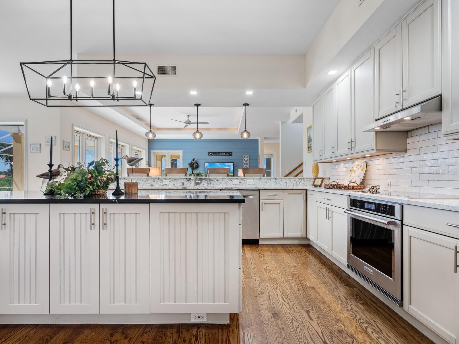 A4664806 Property Photo