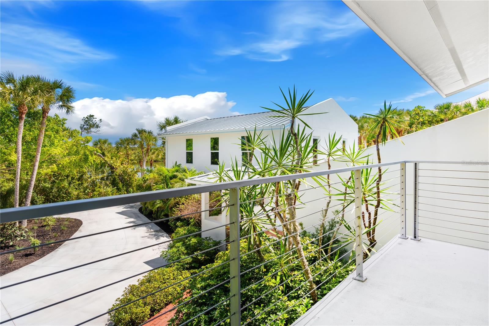 N6140499 Property Photo