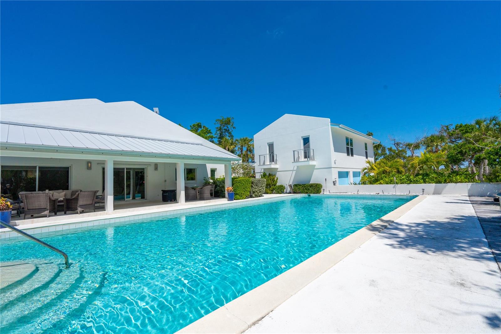 N6140499 Property Photo