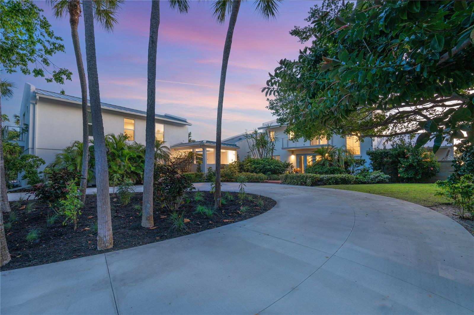 N6140499 Property Photo