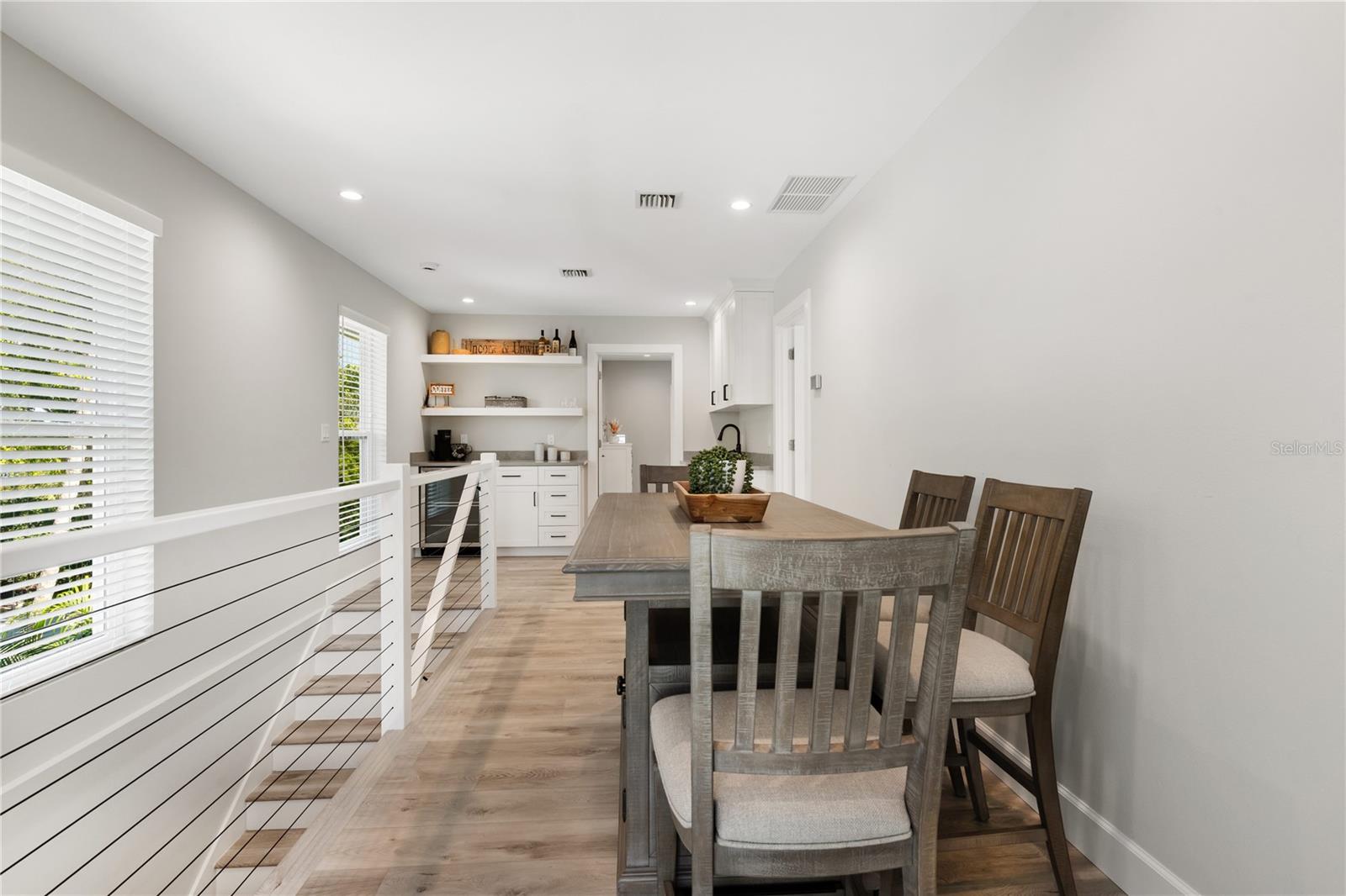 N6140499 Property Photo