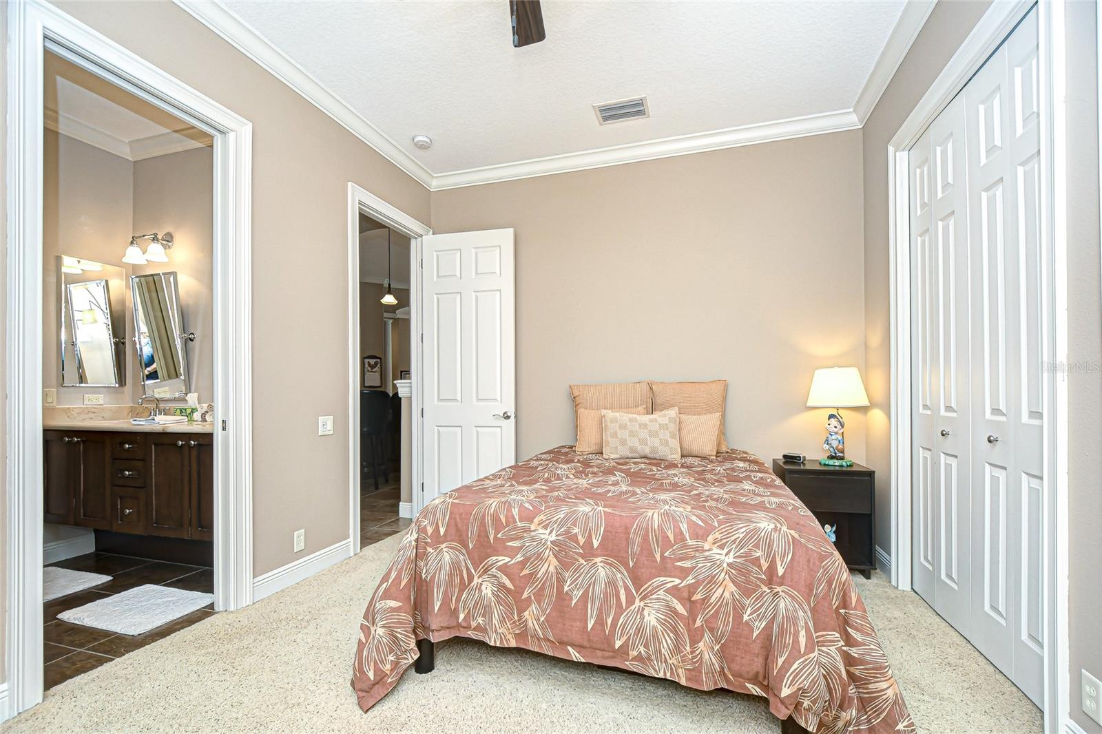 21327 LAKE VIENNA DR, LAND O LAKES, FL, 34638