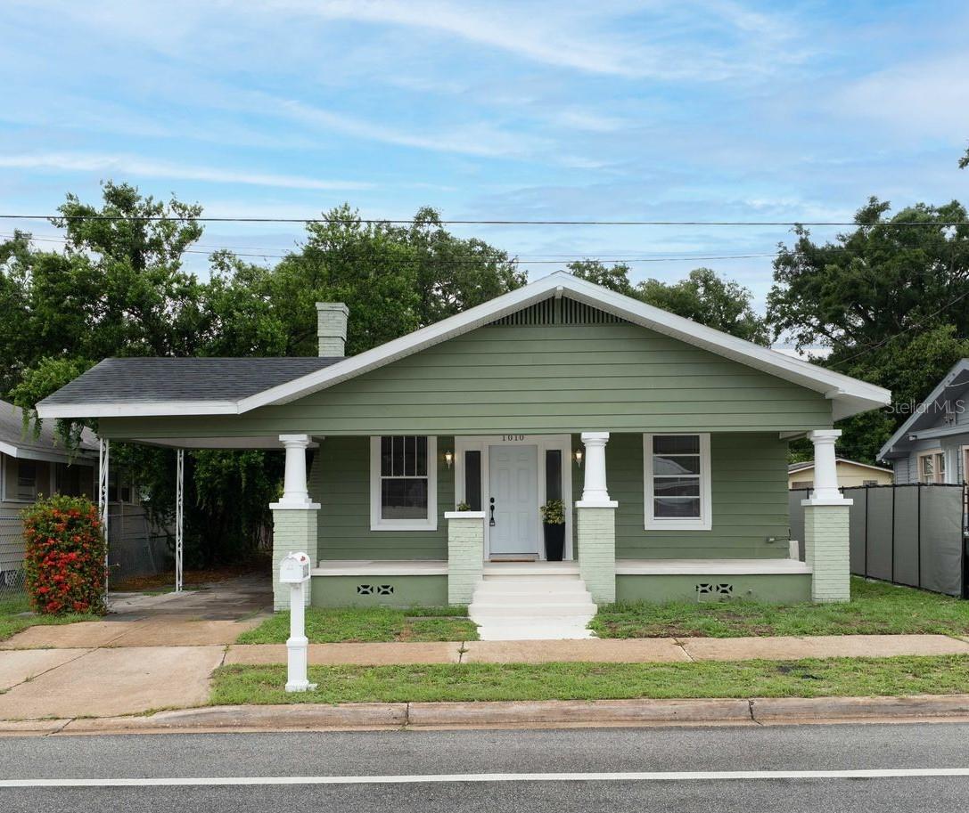 1010 E LAKE AVE, TAMPA, FL, 33605