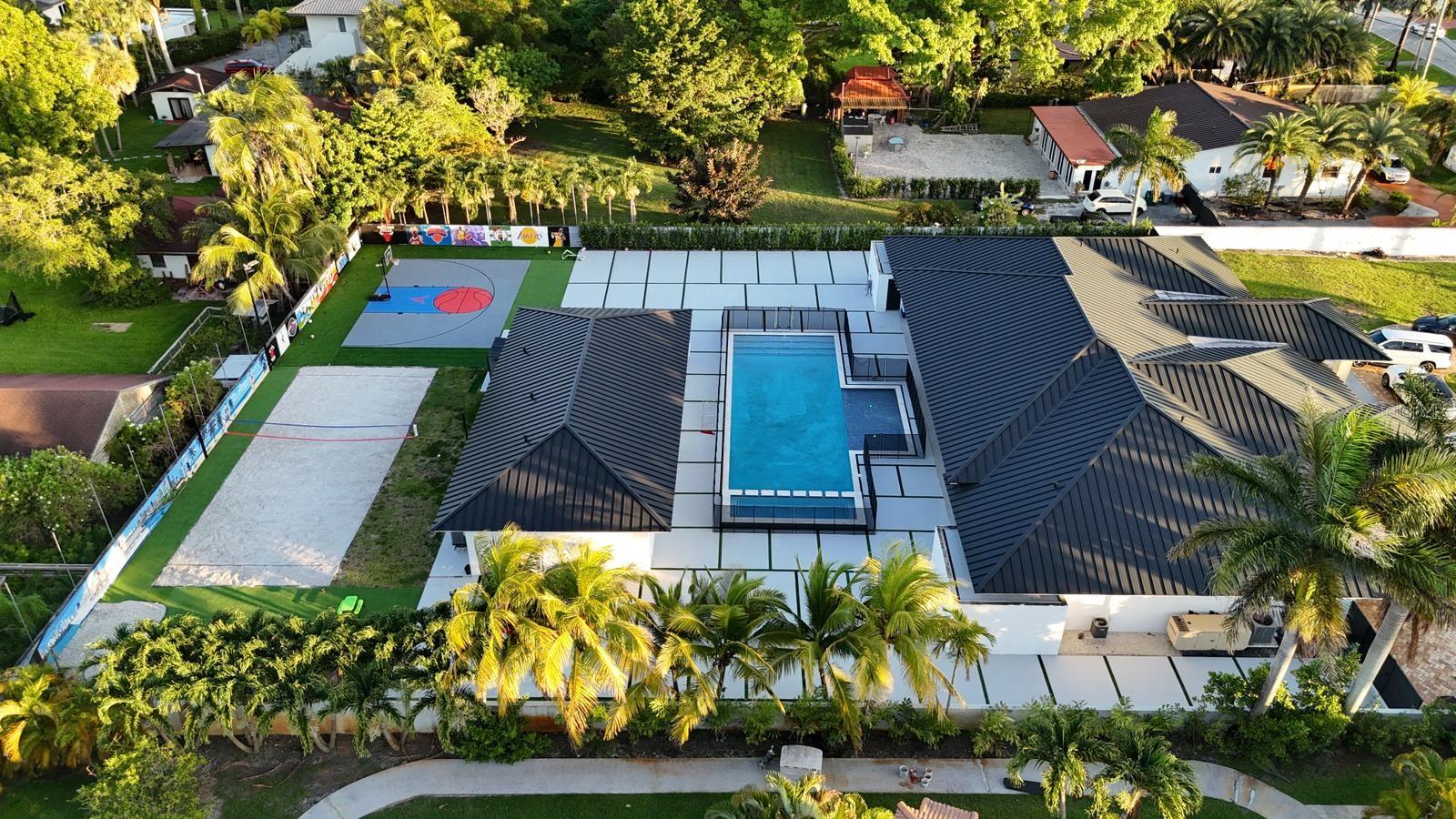 O6343587 Property Photo