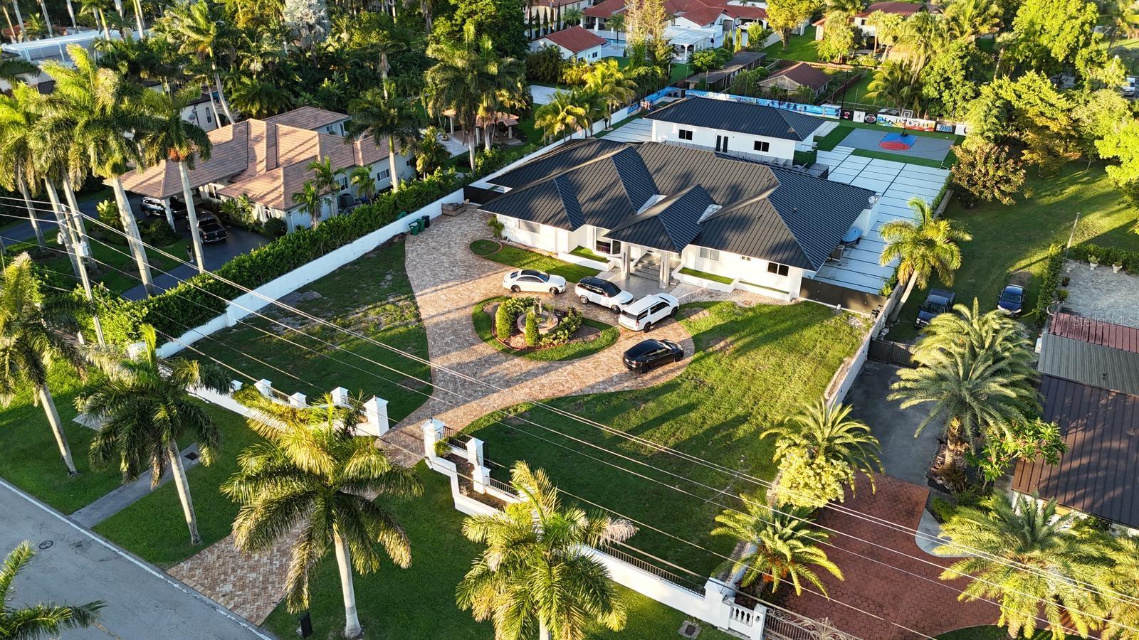 O6343587 Property Photo