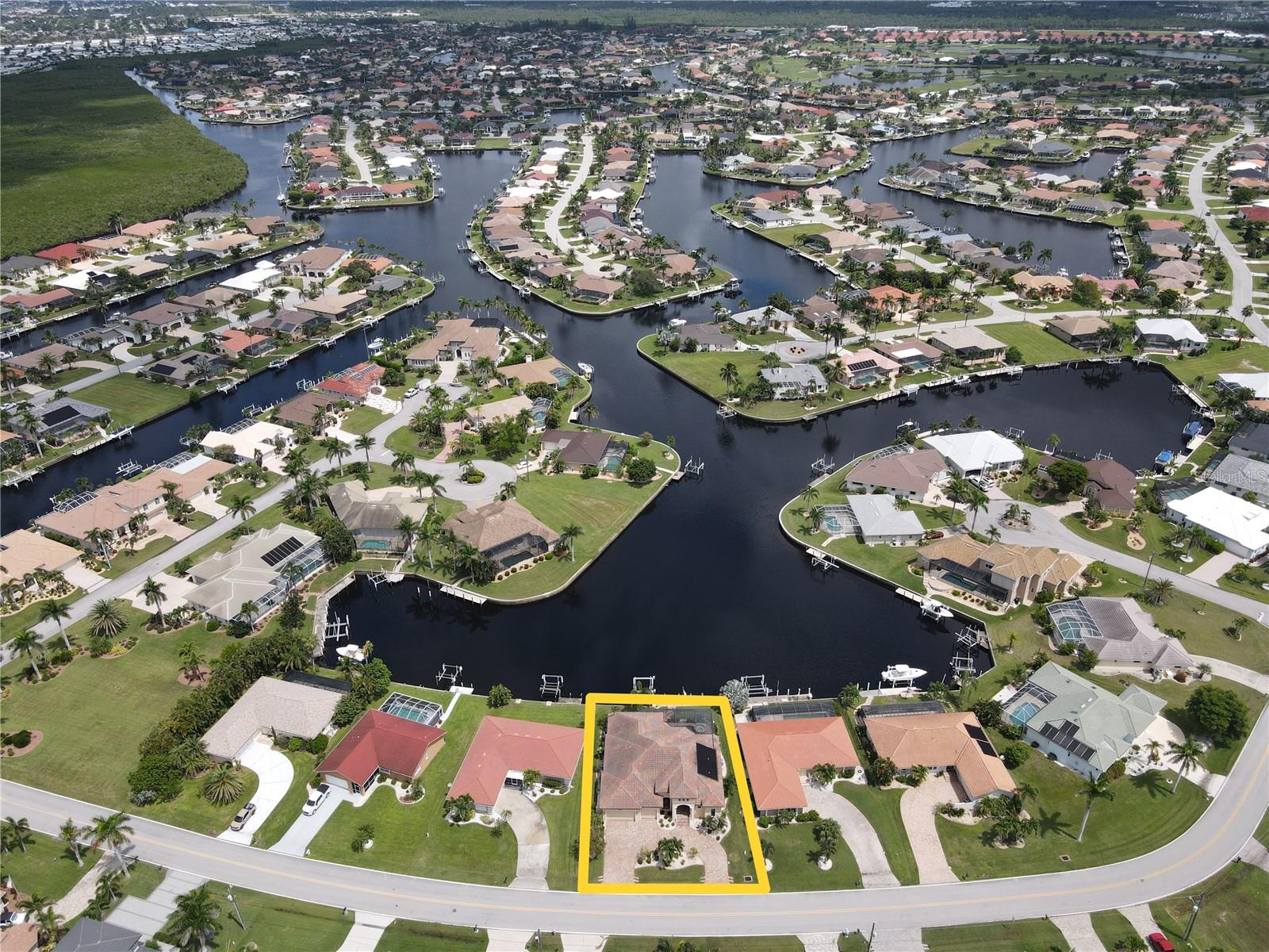 600 MACEDONIA DR, PUNTA GORDA, FL, 33950
