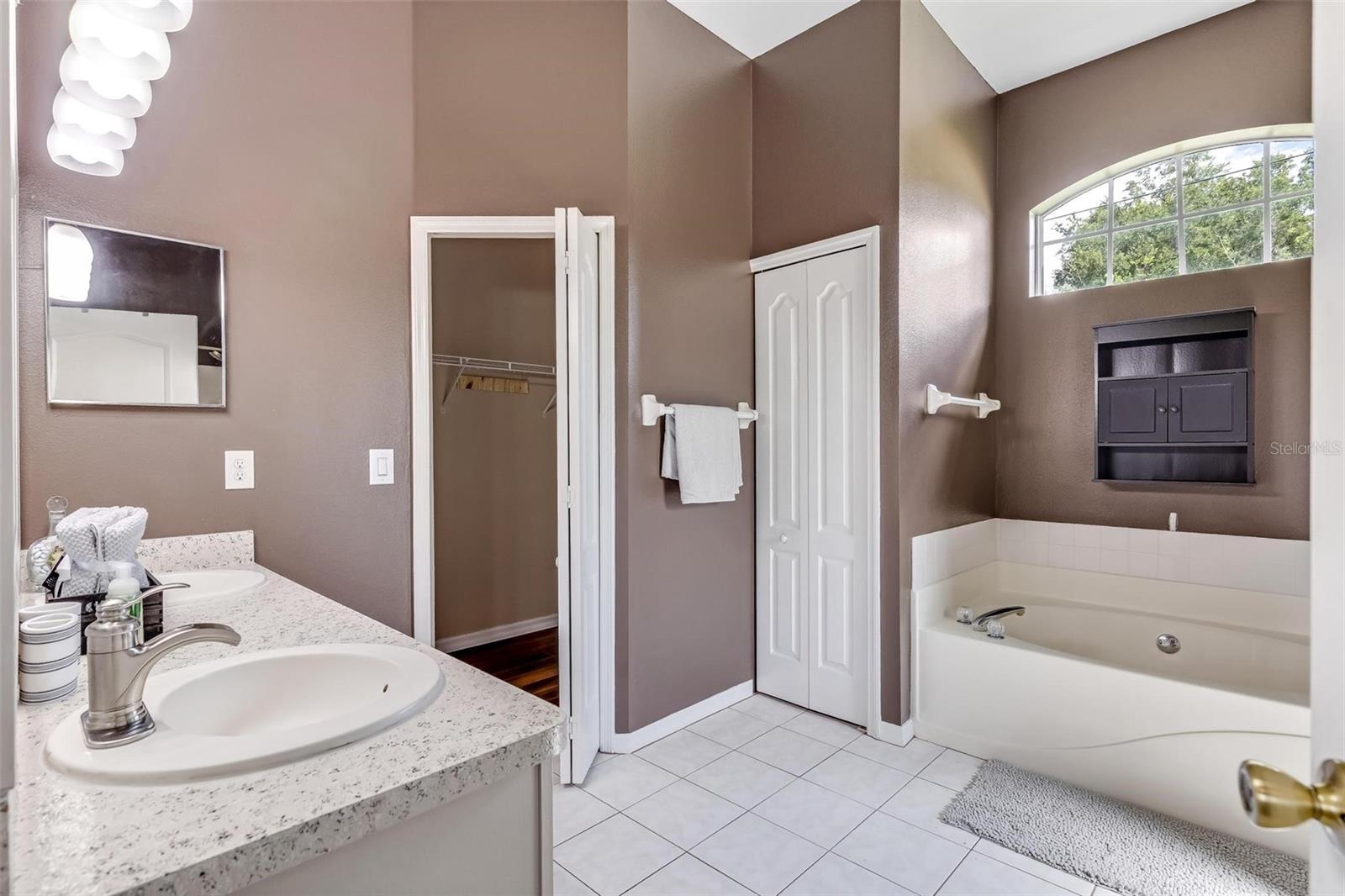 11 BICKSHIRE LN, PALM COAST, FL, 32137