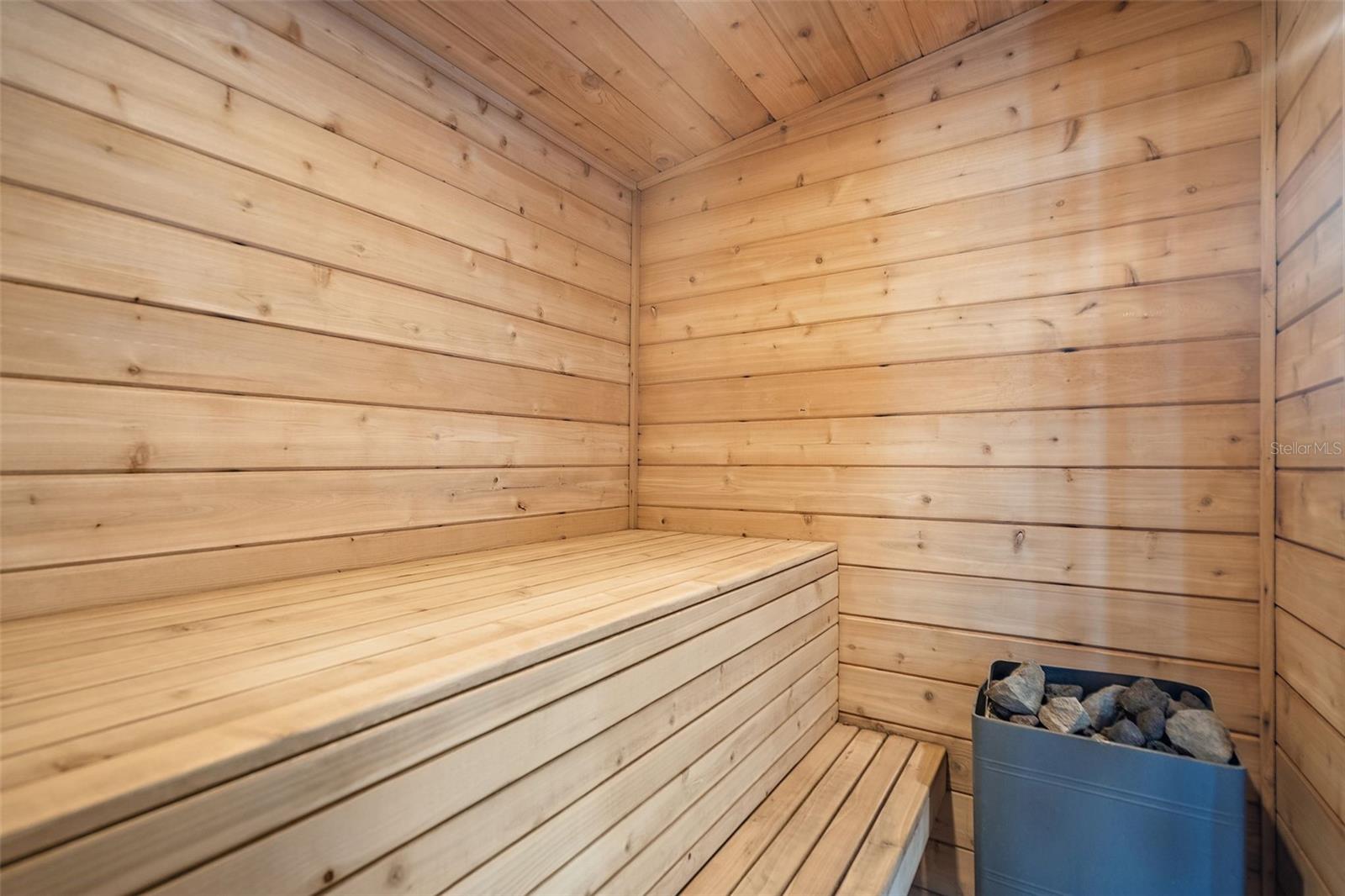 4649 QUEENSBORO AVE S, ST PETERSBURG, FL, 33711