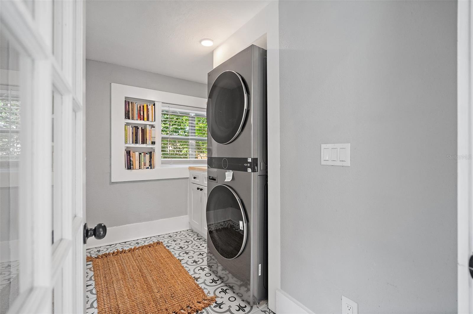 4649 QUEENSBORO AVE S, ST PETERSBURG, FL, 33711