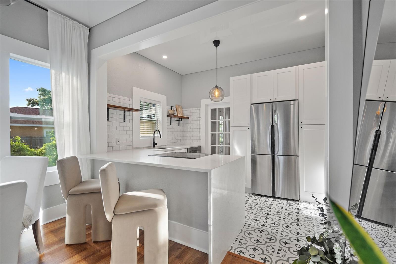 4649 QUEENSBORO AVE S, ST PETERSBURG, FL, 33711