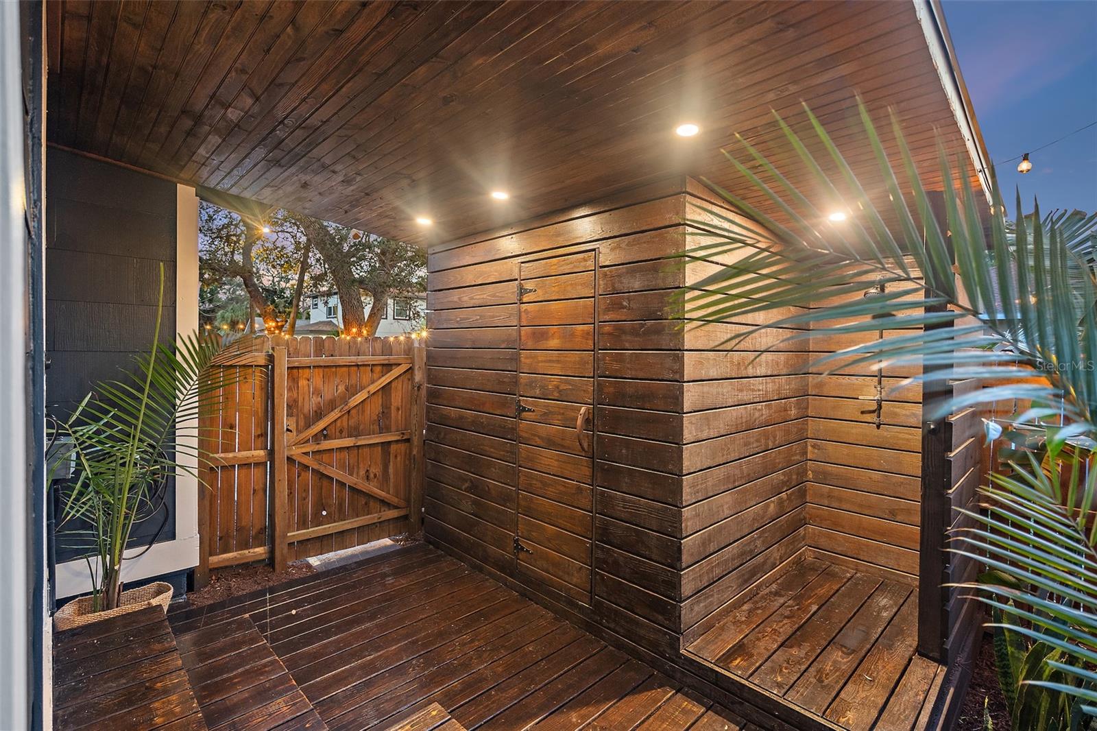 4649 QUEENSBORO AVE S, ST PETERSBURG, FL, 33711