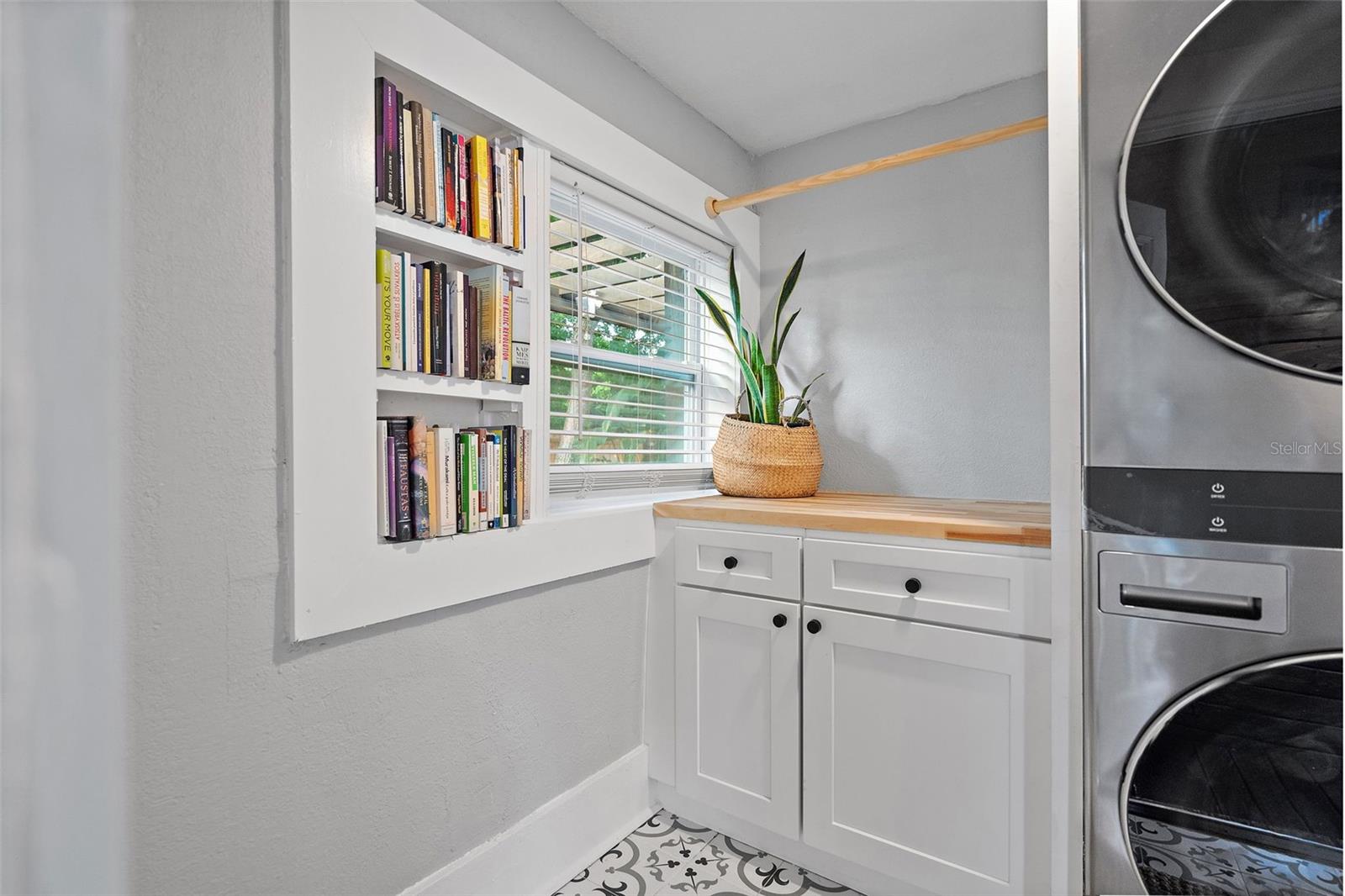 4649 QUEENSBORO AVE S, ST PETERSBURG, FL, 33711