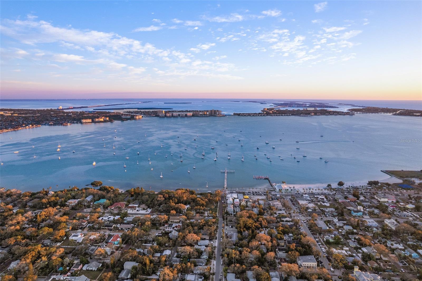 4649 QUEENSBORO AVE S, ST PETERSBURG, FL, 33711