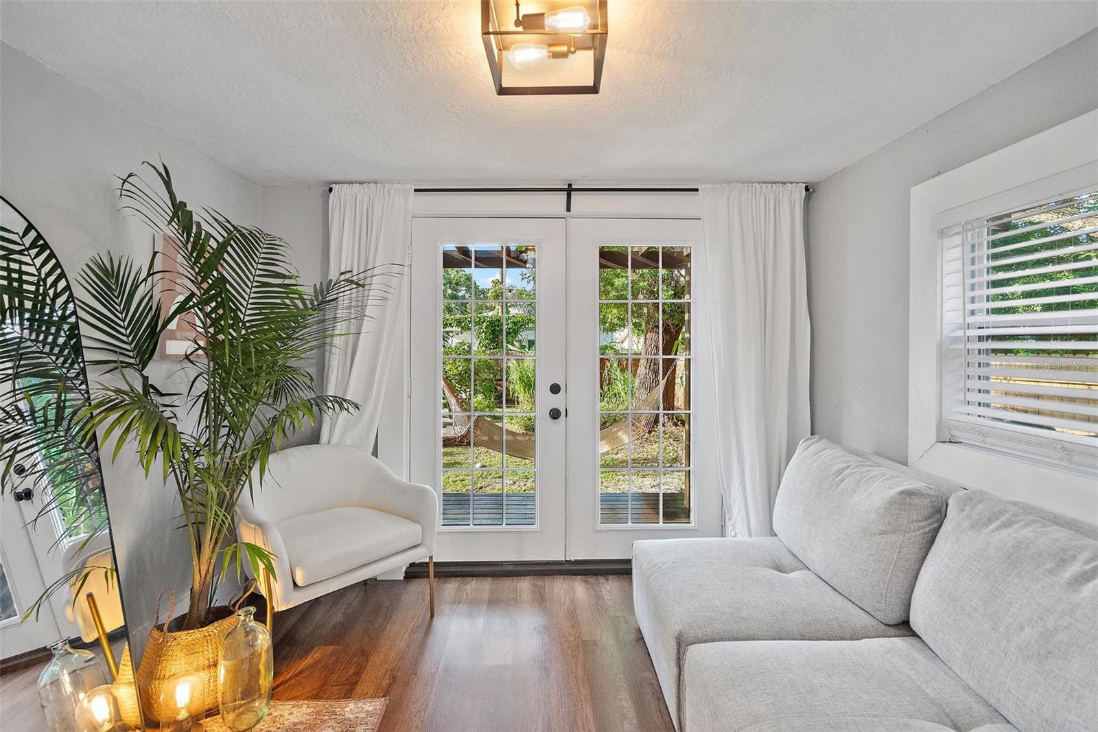 4649 QUEENSBORO AVE S, ST PETERSBURG, FL, 33711