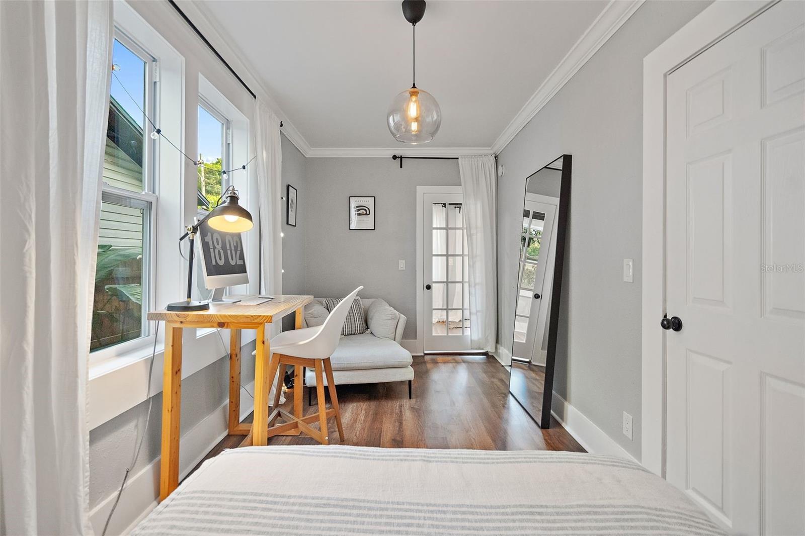 4649 QUEENSBORO AVE S, ST PETERSBURG, FL, 33711