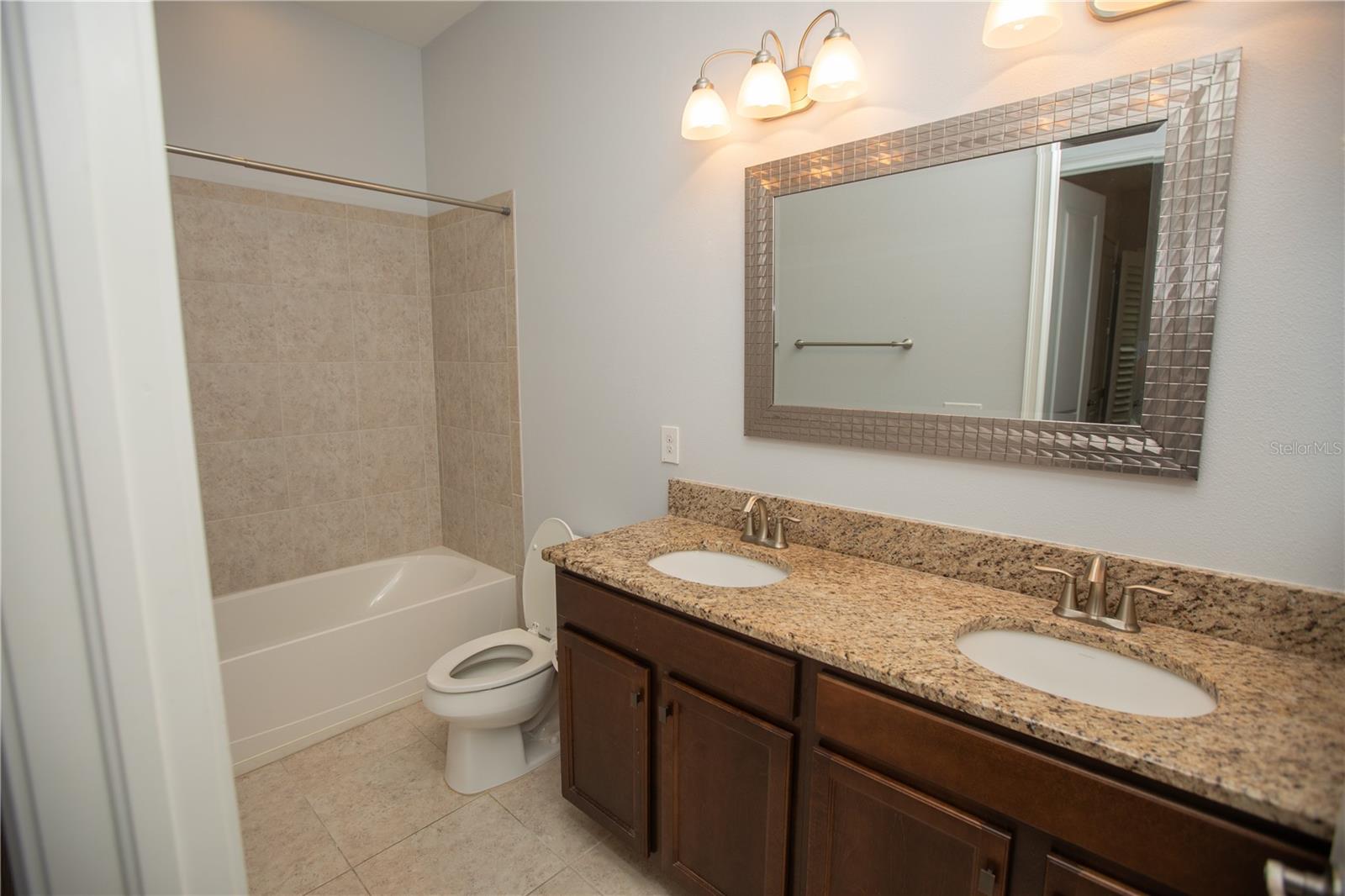 32331 FIREMOSS LN, WESLEY CHAPEL, FL, 33543