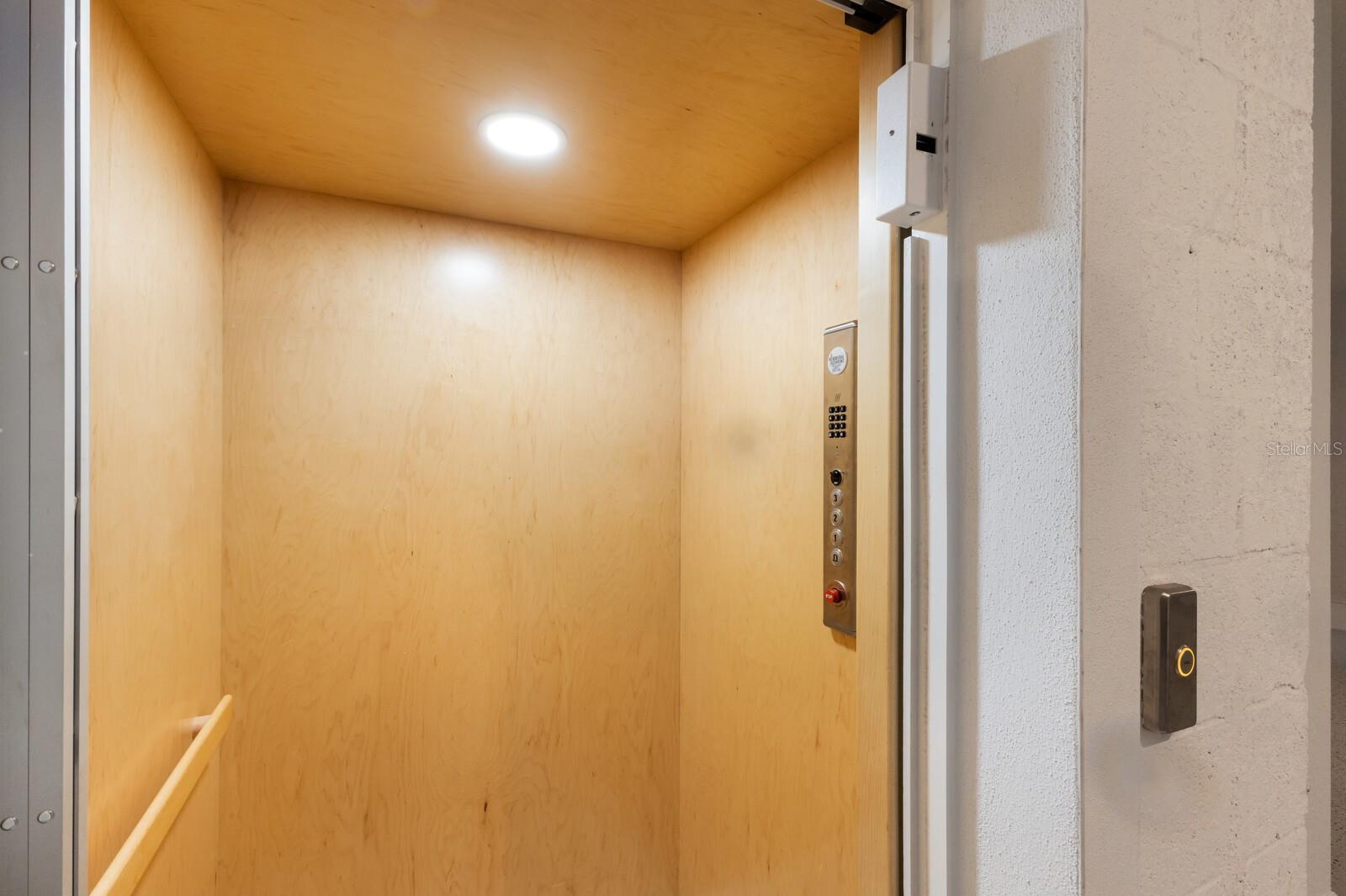 5565 CANNES CIR #5565, SARASOTA, FL, 34231