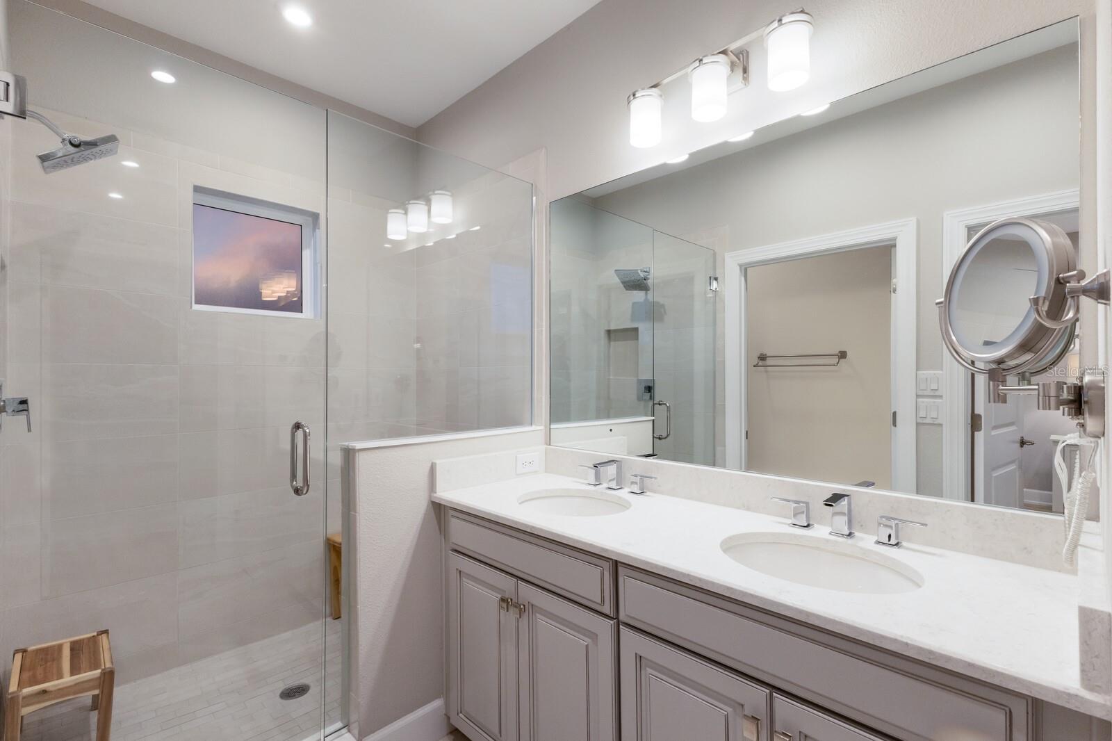 5565 CANNES CIR #5565, SARASOTA, FL, 34231