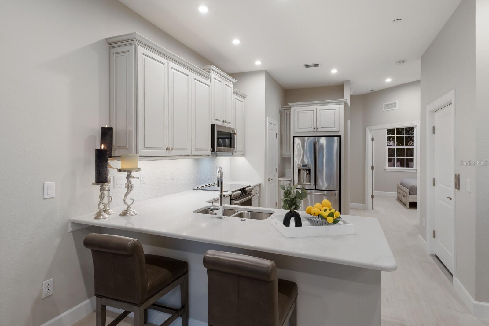 5565 CANNES CIR #5565, SARASOTA, FL, 34231