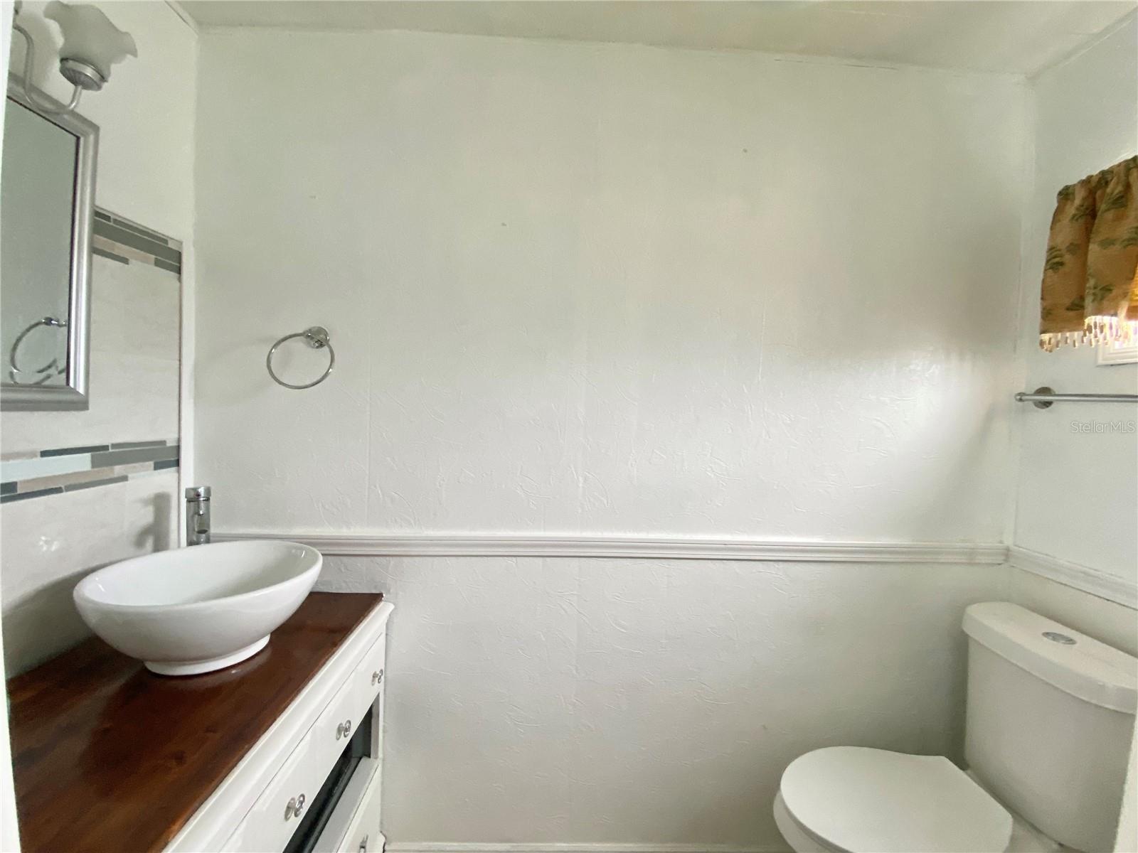 A4664856 Property Photo