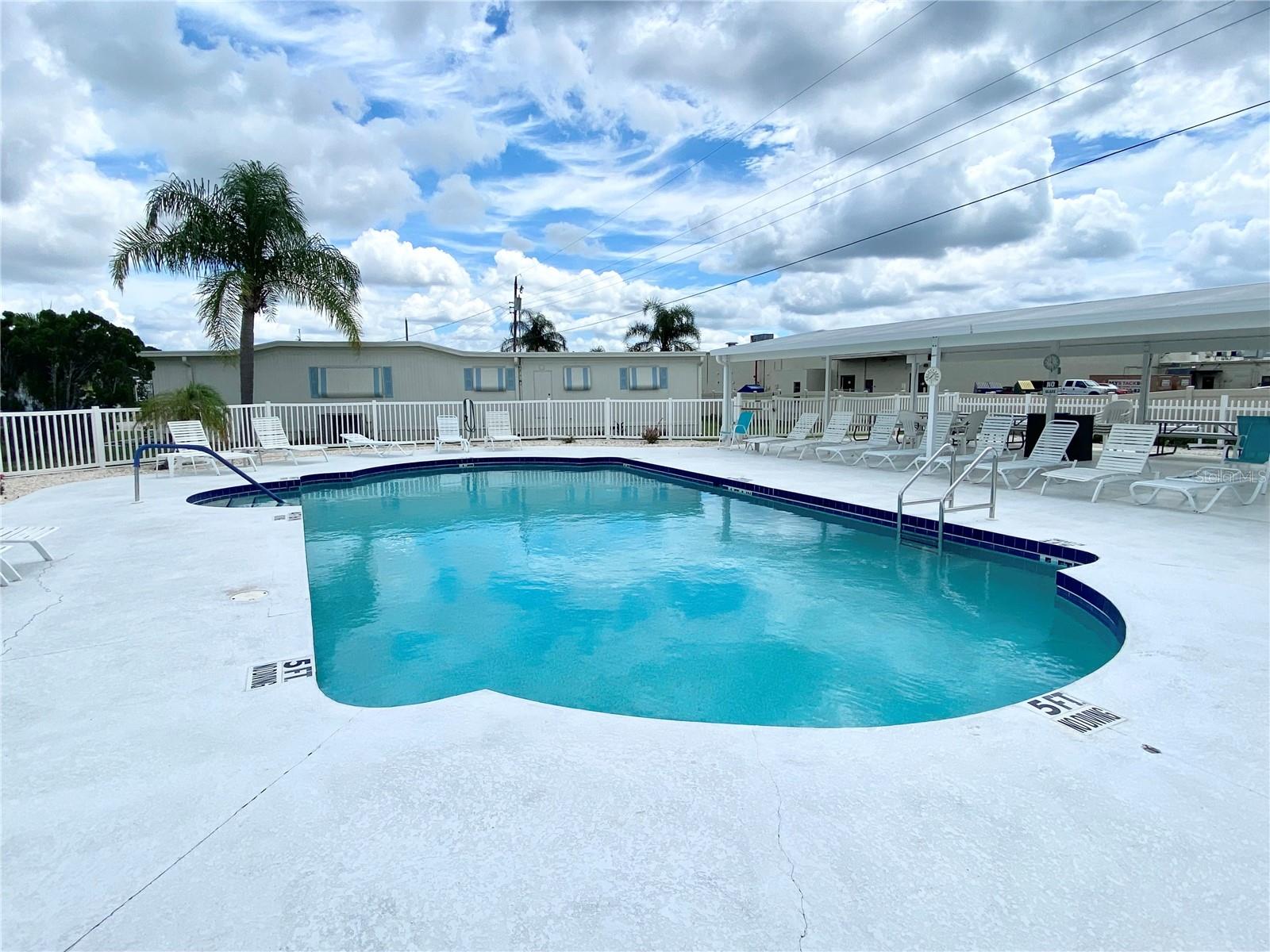 A4664856 Property Photo