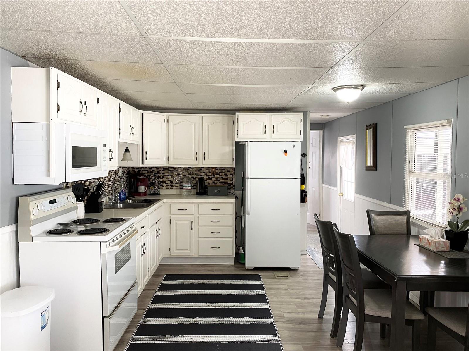 A4664856 Property Photo