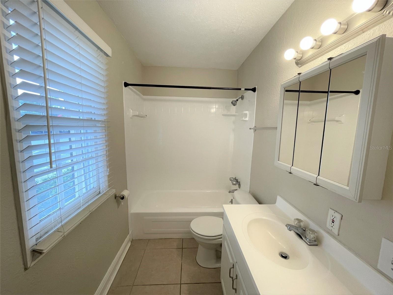 13722 ORANGE SUNSET DR #102, TAMPA, FL, 33618