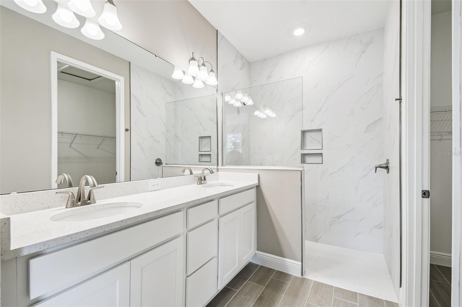 3766 NANDINA CIR, SUN CITY CENTER, FL, 33573