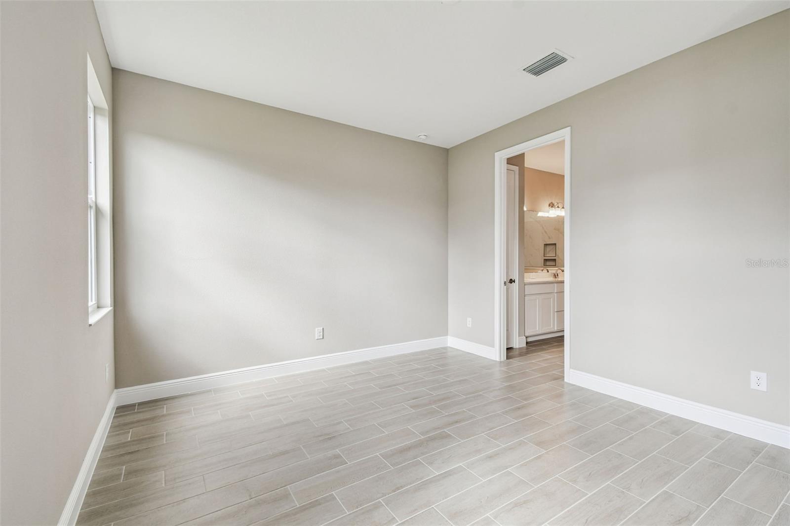 3766 NANDINA CIR, SUN CITY CENTER, FL, 33573