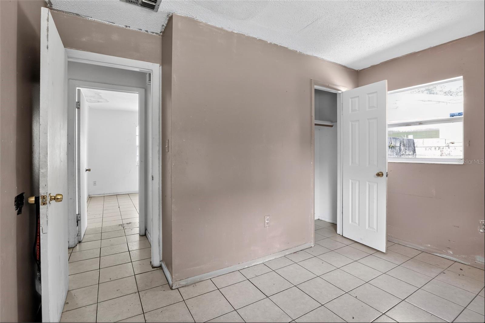 2005 HARTWELL AVE, SANFORD, FL, 32771