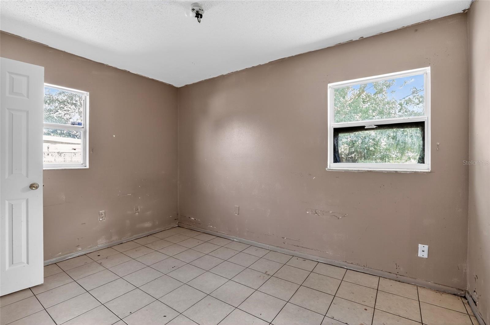 2005 HARTWELL AVE, SANFORD, FL, 32771