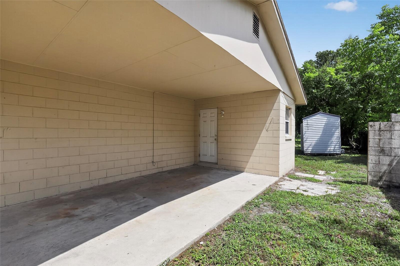 2005 HARTWELL AVE, SANFORD, FL, 32771