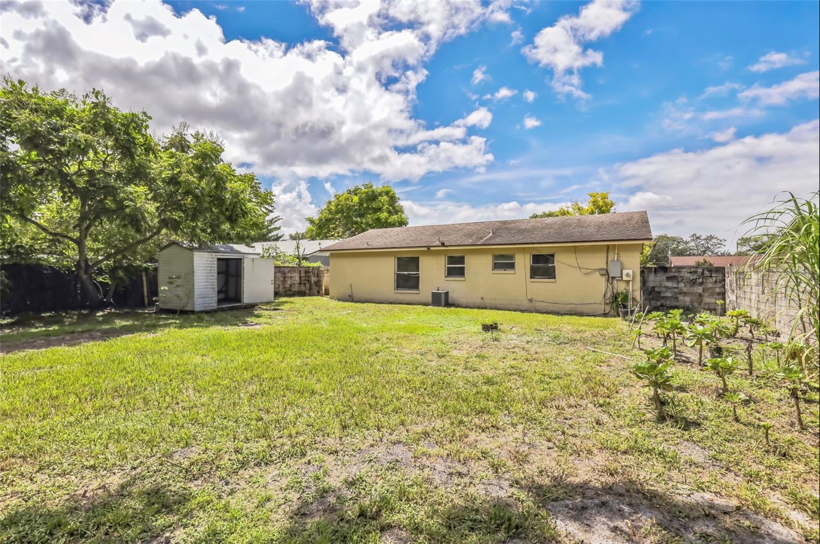 2005 HARTWELL AVE, SANFORD, FL, 32771