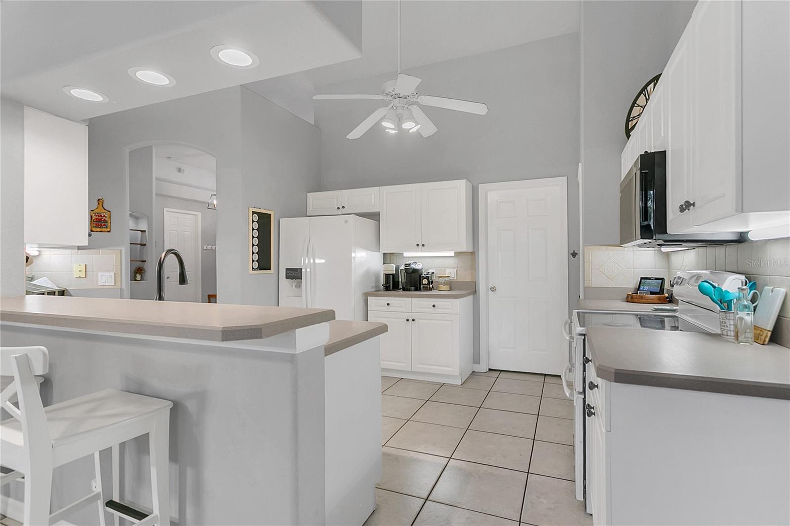 1142 KERWOOD CIR, OVIEDO, FL, 32765