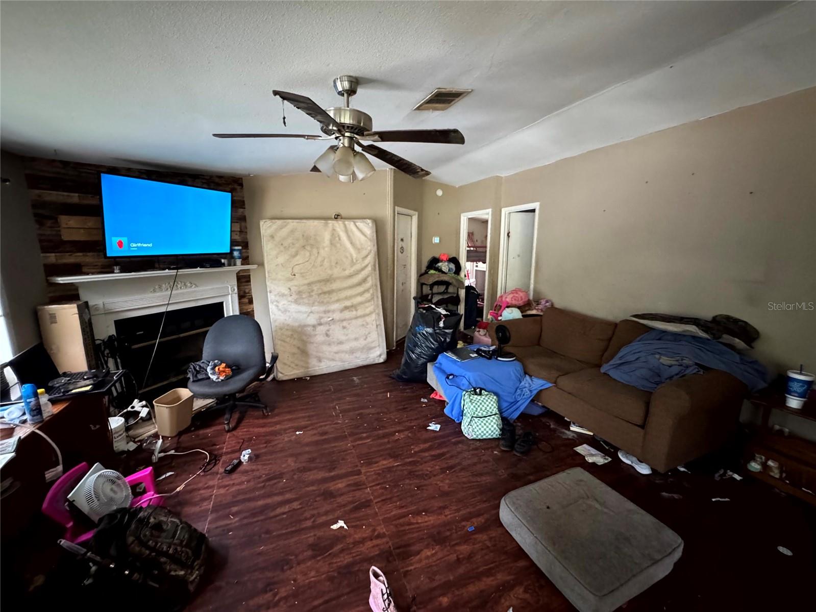 38233 DEERWOODS DR, EUSTIS, FL, 32736