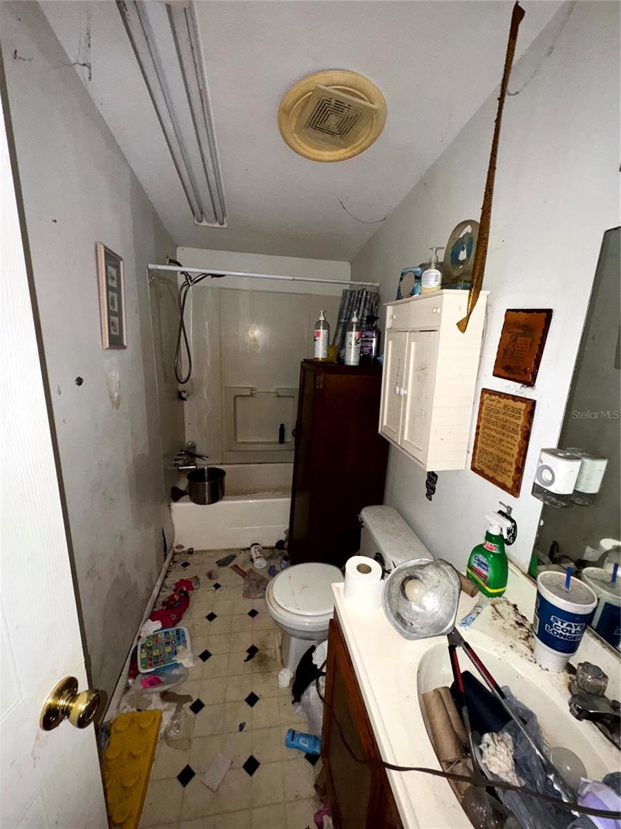 38233 DEERWOODS DR, EUSTIS, FL, 32736