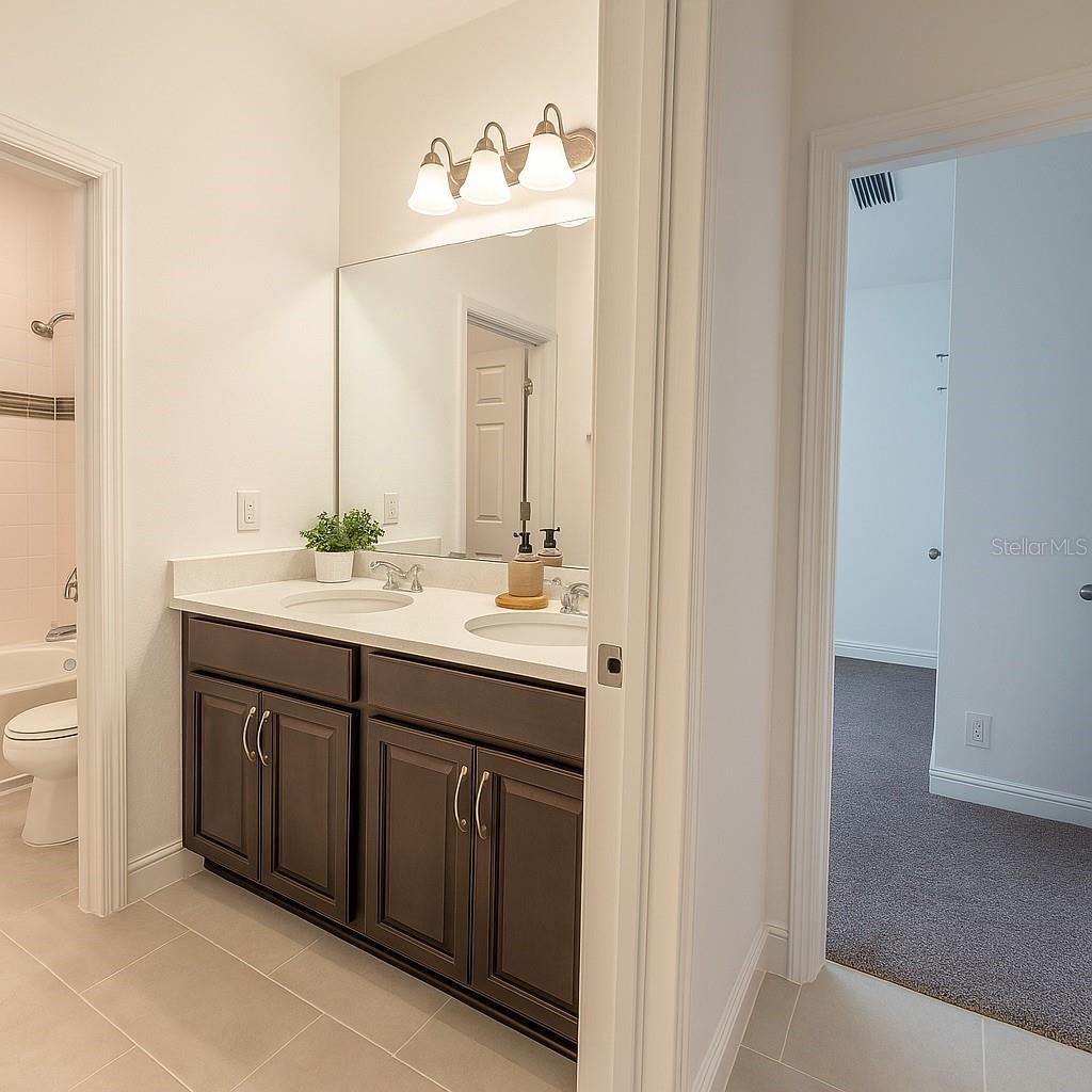 1193 CAVENDER CREEK RD, MINNEOLA, FL, 34715