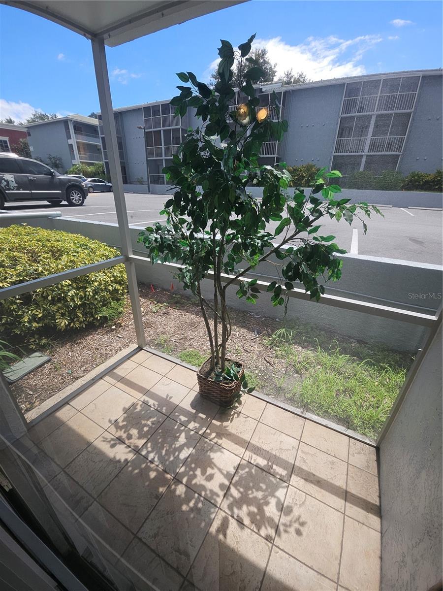 O6343655 Property Photo