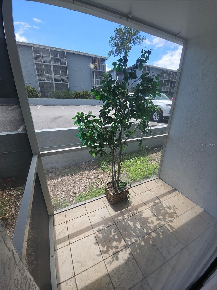 O6343655 Property Photo