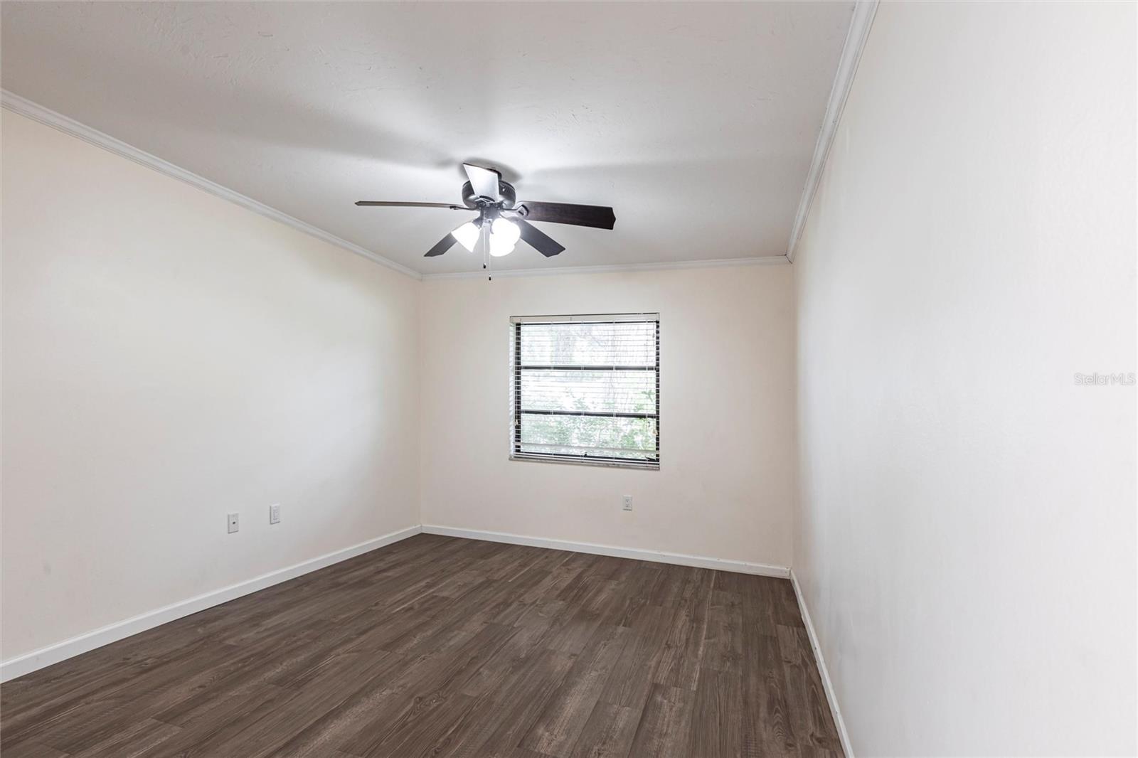 5846 DEER HOLLOW LN E, SARASOTA, FL, 34232